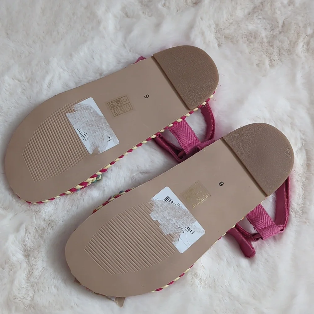 🆕🌿SUNDANCE SANDALS🌿 - Picture 5 of 5